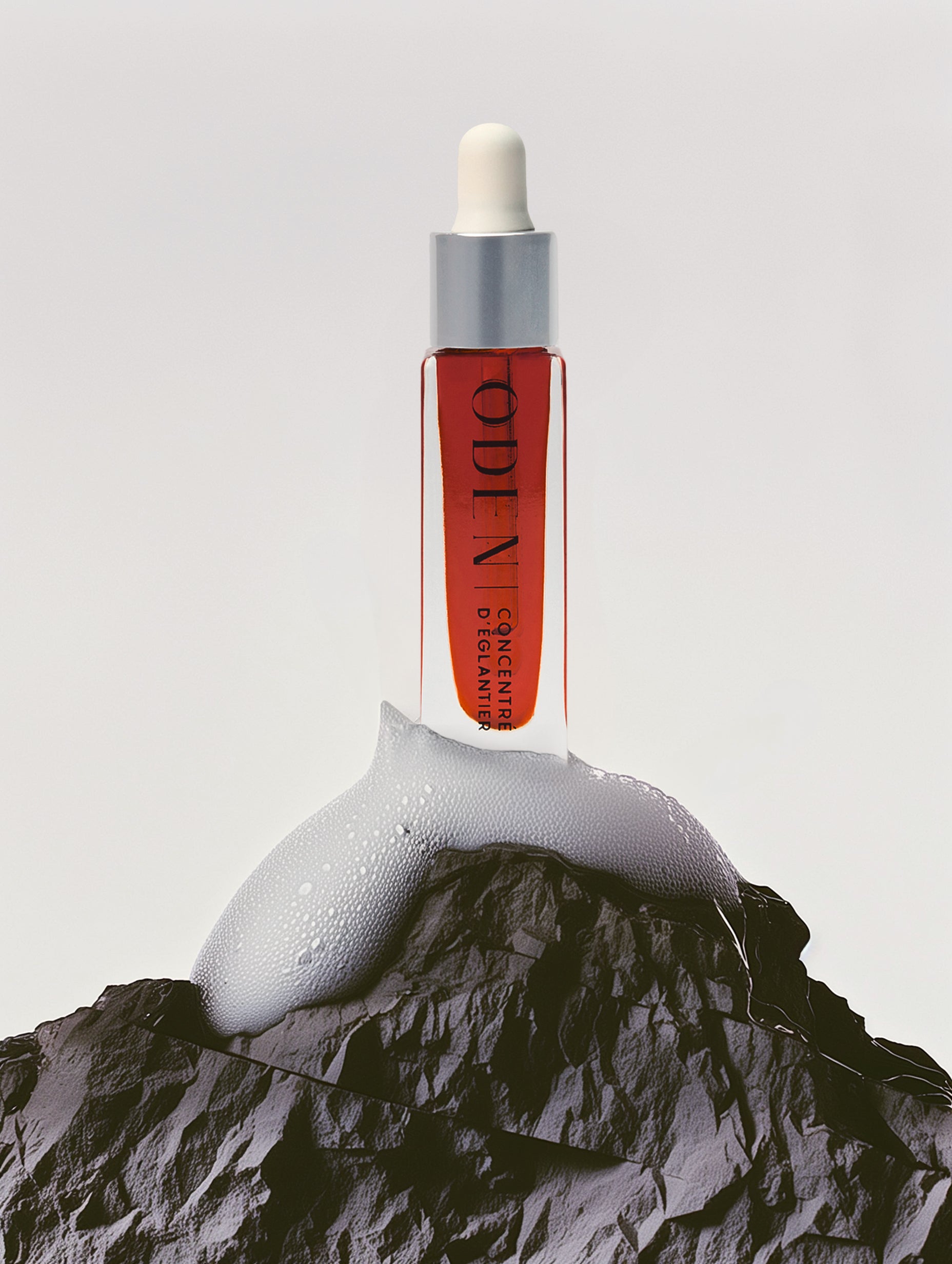 concentre-eglantier-ski-ambiance-cosmetique-bio-et-naturel