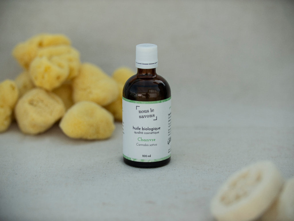 huile-chanvre-cosmetiquebio-et-naturel