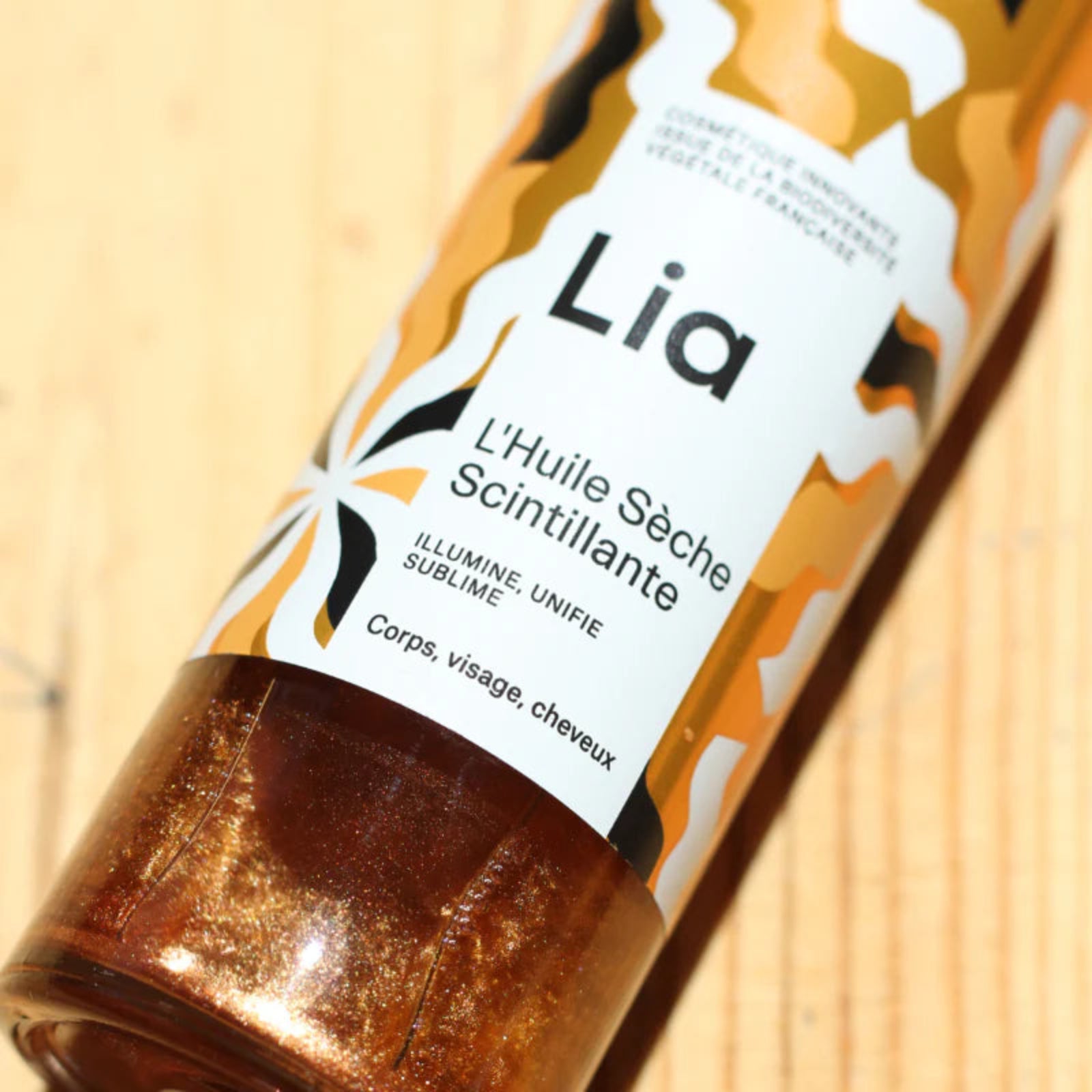 huile-glow-paillettes-clean-cosmetique-france-lia-beaute-au-naturel