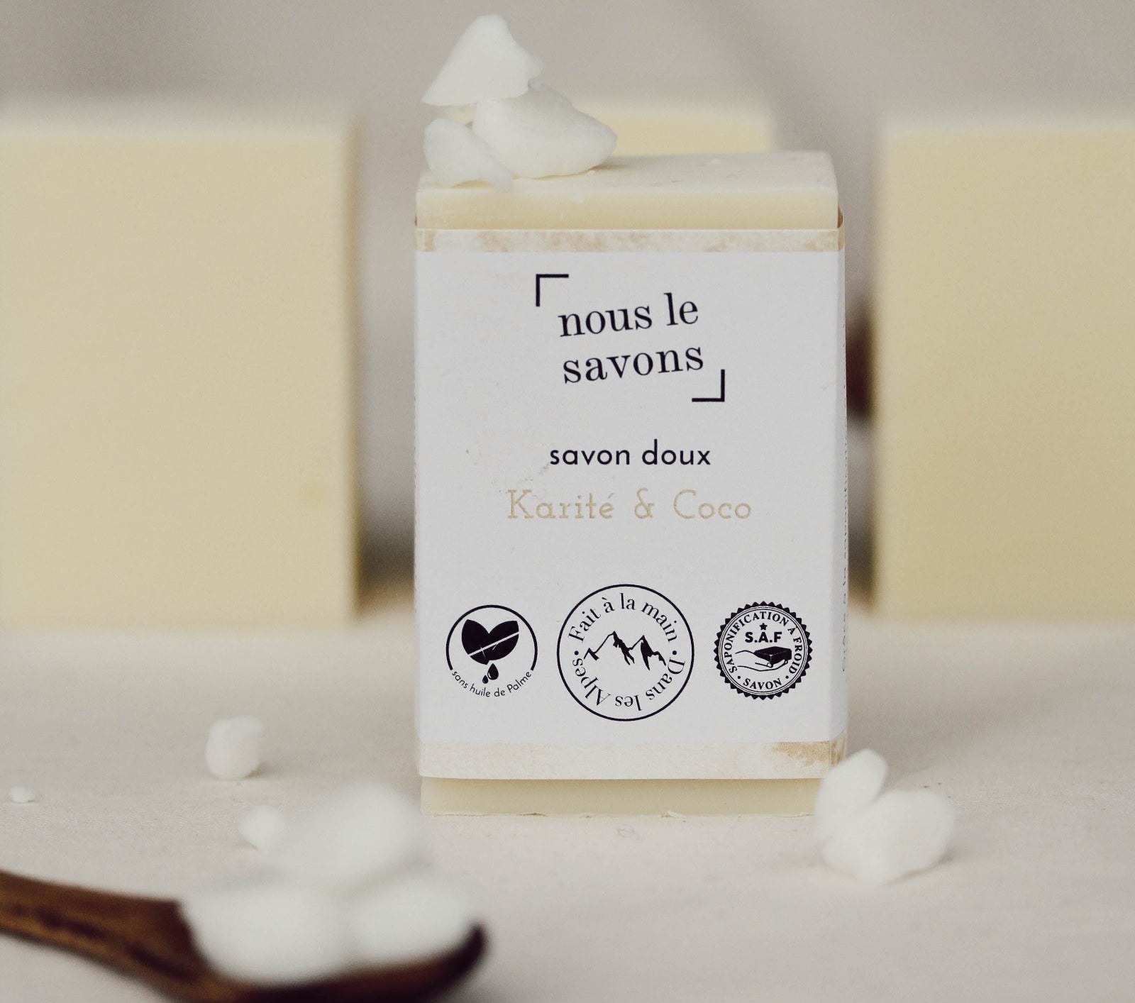 nettoyage-naturel-du-visage-savon-solide-pour-le-corps