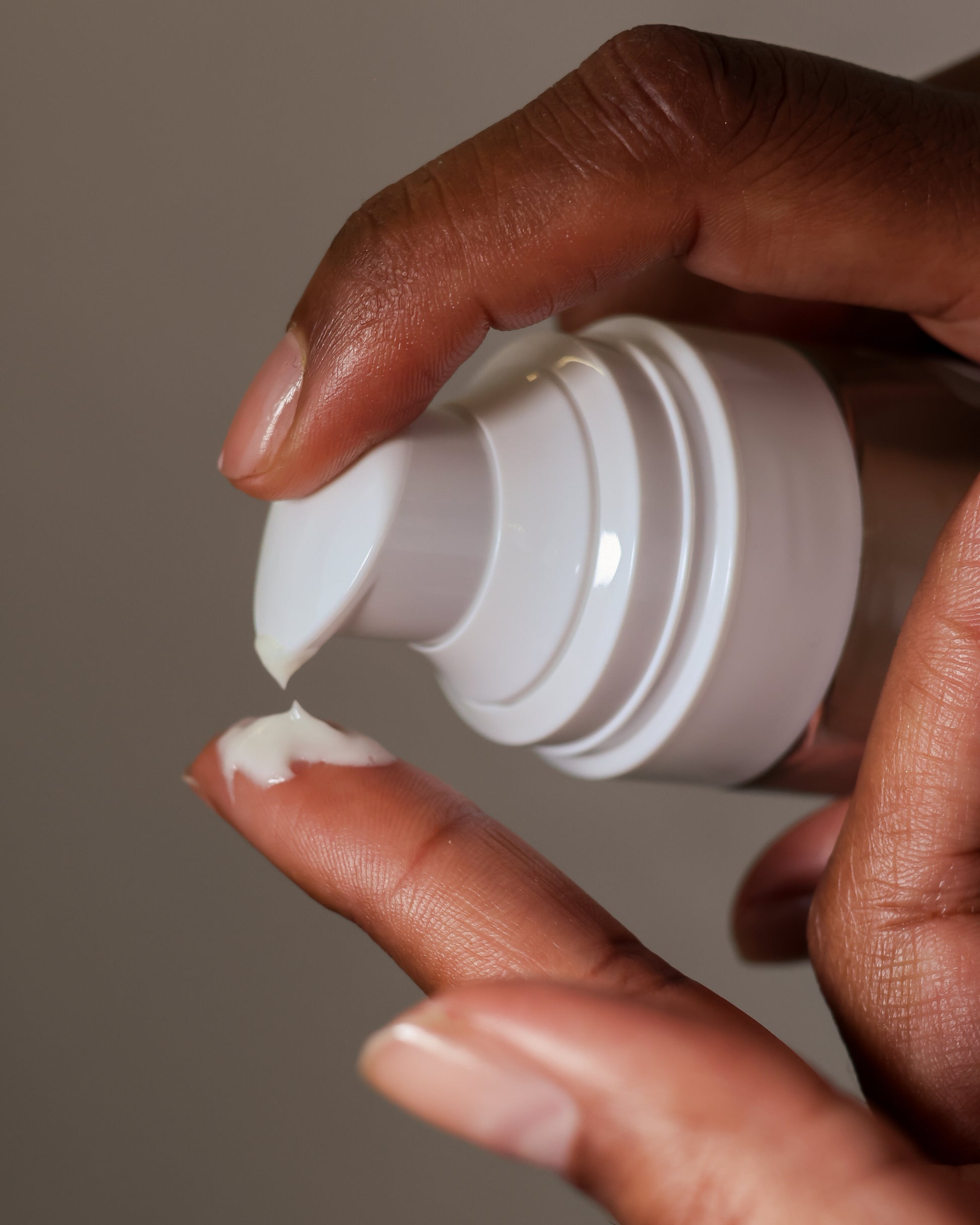 pompe-creme-cahe-cosmetique-bio-et-naturel