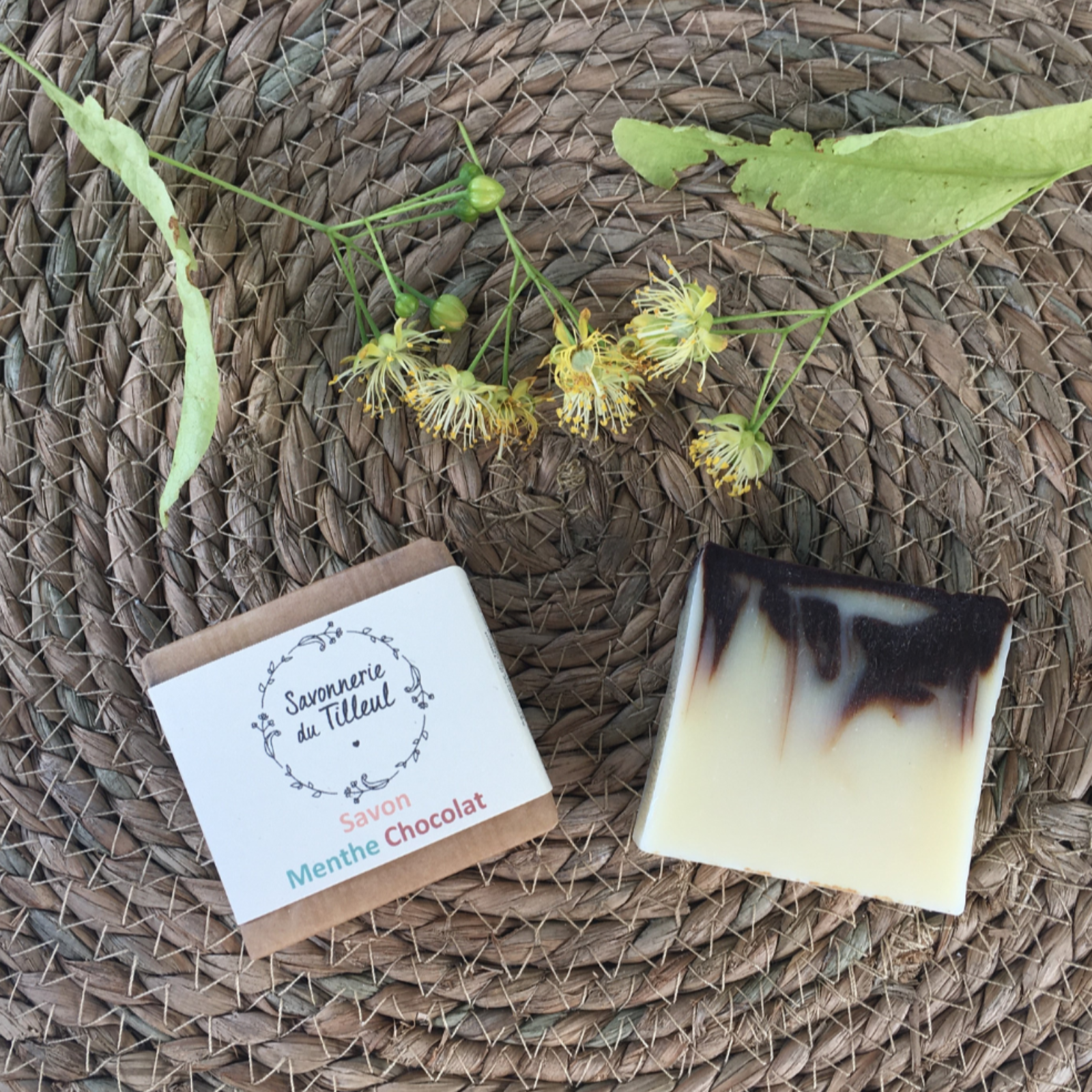 savon-menthe-chocolat-cosmetique-bio-et-naturel-savons-bio