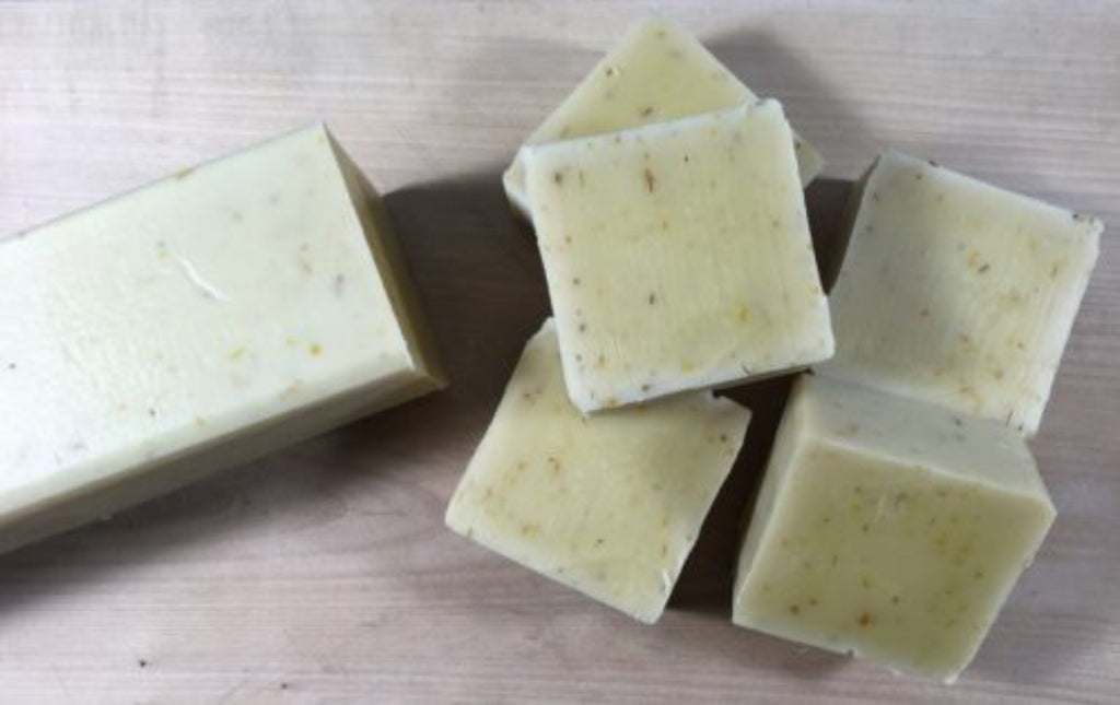 savon-solide-calendula-cosmetique-bio-et-naturel